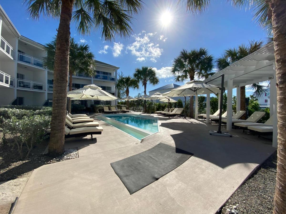 Grace Bay Suites 외부 사진