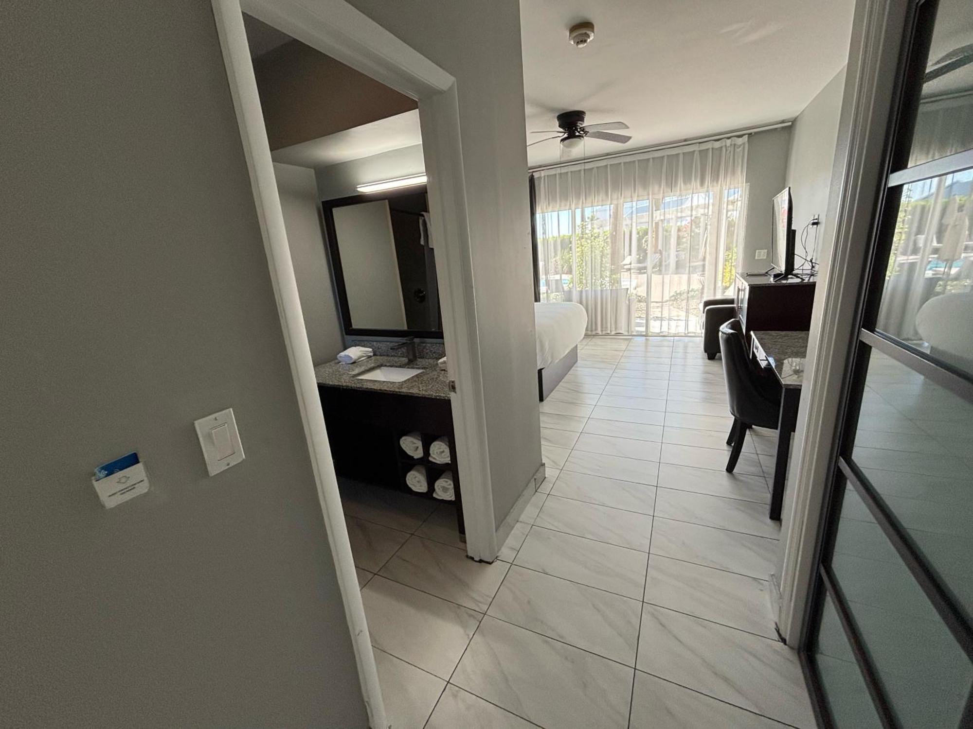 Grace Bay Suites 외부 사진