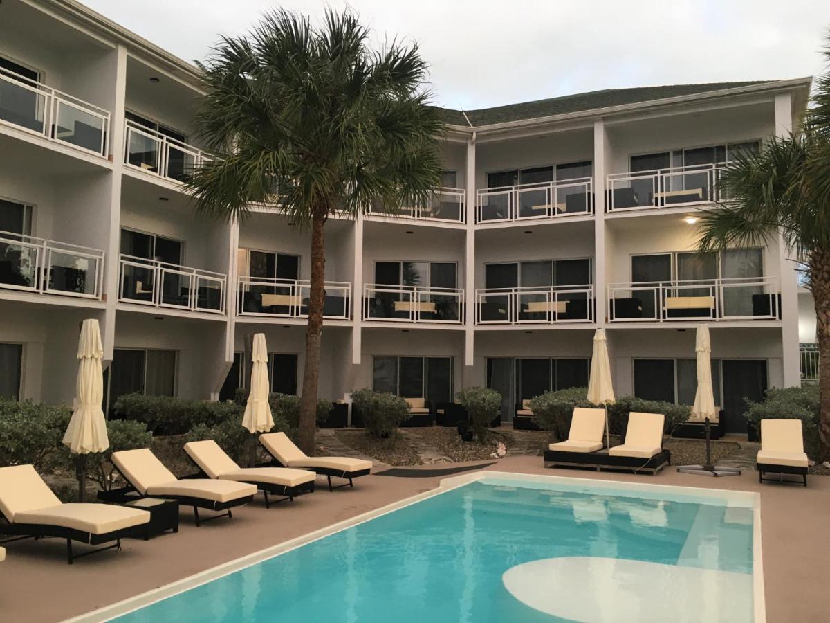 Grace Bay Suites 외부 사진
